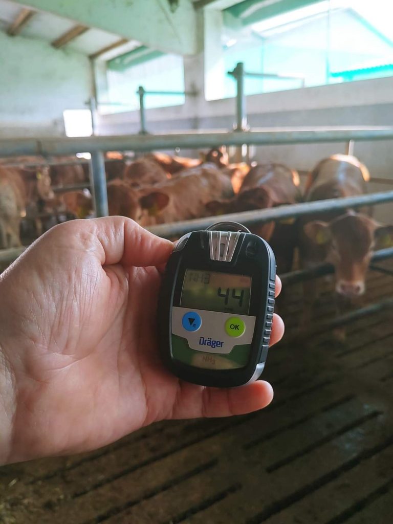 Optimizacija biološke razgradnje gnojevke (s produkti, ki vsebujejo aerobne, anaerobne in anoksične mikroorganizme)